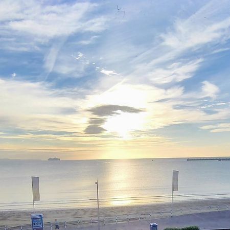 Sunrise View - Beachfront Apartment, Weymouth Zewnętrze zdjęcie