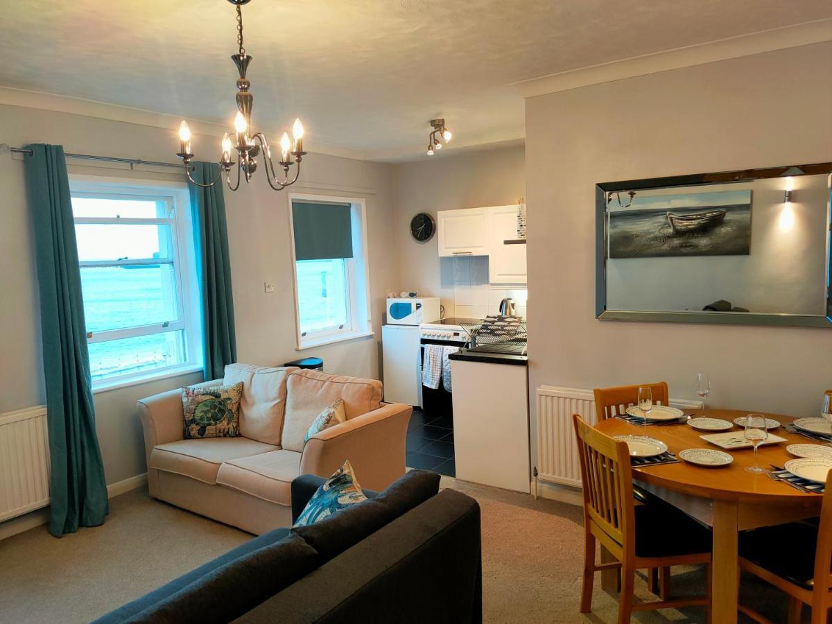 Sunrise View - Beachfront Apartment, Weymouth Zewnętrze zdjęcie