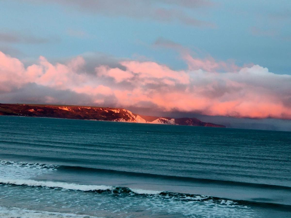Sunrise View - Beachfront Apartment, Weymouth Zewnętrze zdjęcie